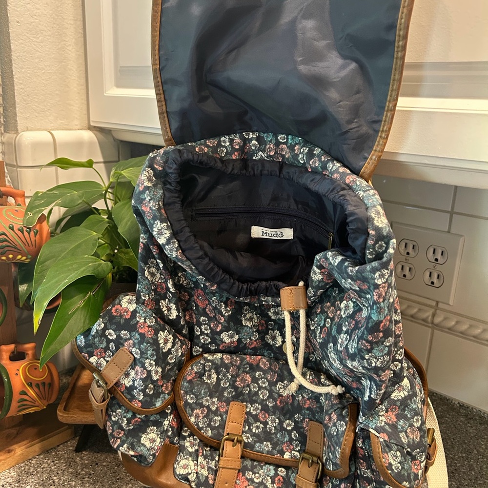 Mudd Floral Canvas Drawstring Backpack With Faux … - image 2